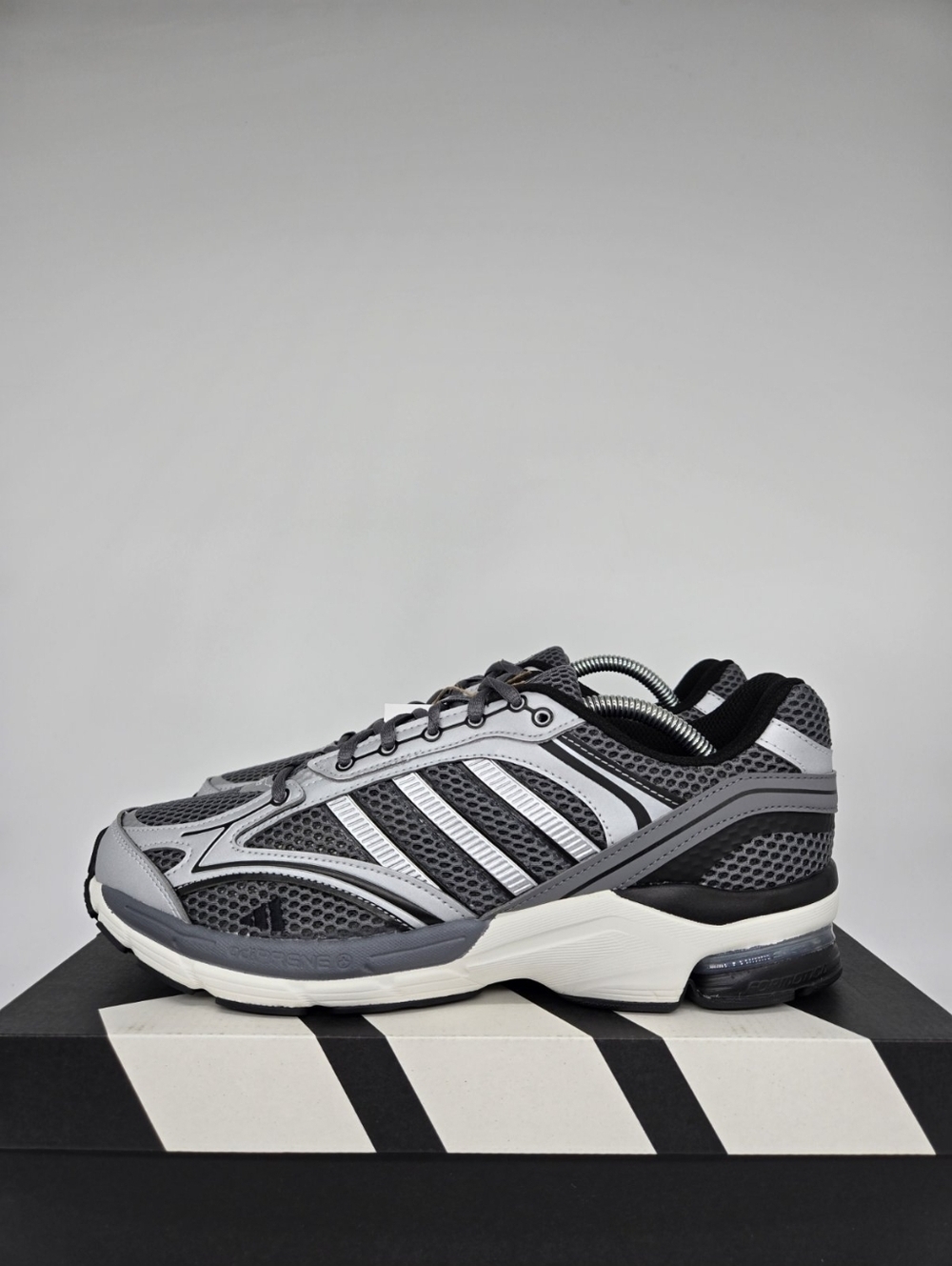 adidas Men's Spiritain 2000 Grey Matte Silver Black Shoes Size 9.5 New